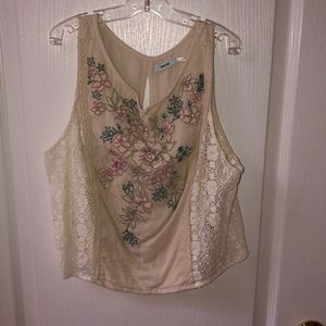 Embroidered crochet shirt